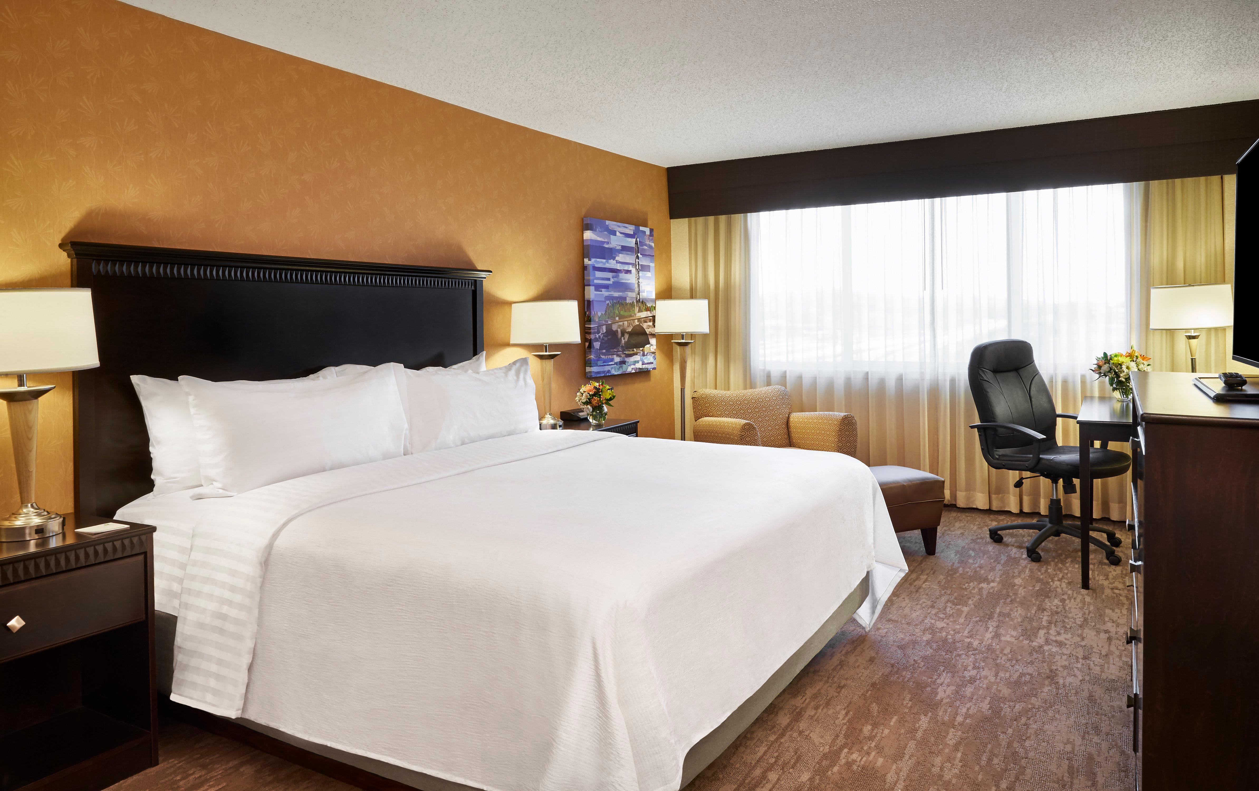 Holiday Inn Alexandria At Carlyle By Ihg Экстерьер фото