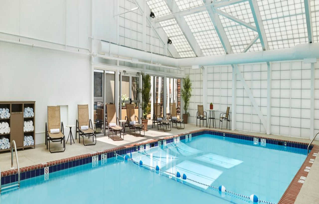 Holiday Inn Alexandria At Carlyle By Ihg Экстерьер фото